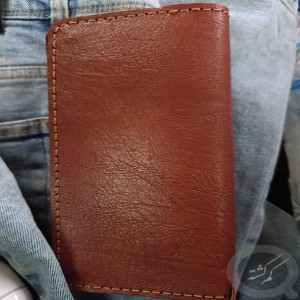 کیف کارتی قهوه ای بنام غلامعلی دوانیان